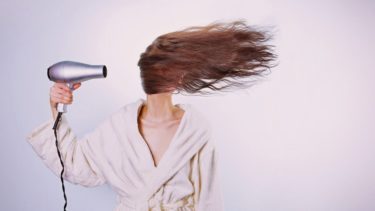 30歳から気になる「薄毛」簡単にできるハゲ隠しの方法！